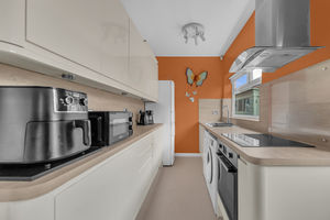 Photo 8- click for photo gallery